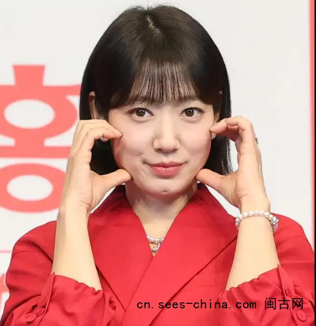 朴信惠二胎产女