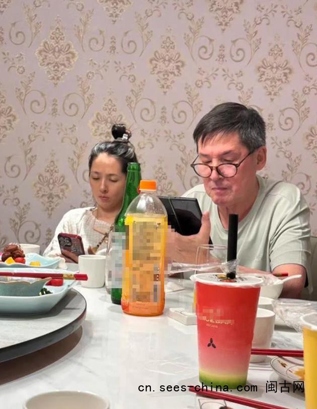 郭碧婷向佐小儿子颜值曝光